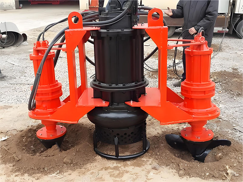 Essai de pompe submersible pour boues