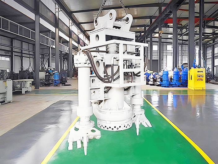 Usine de pompes hydrauliques submersibles pour boues